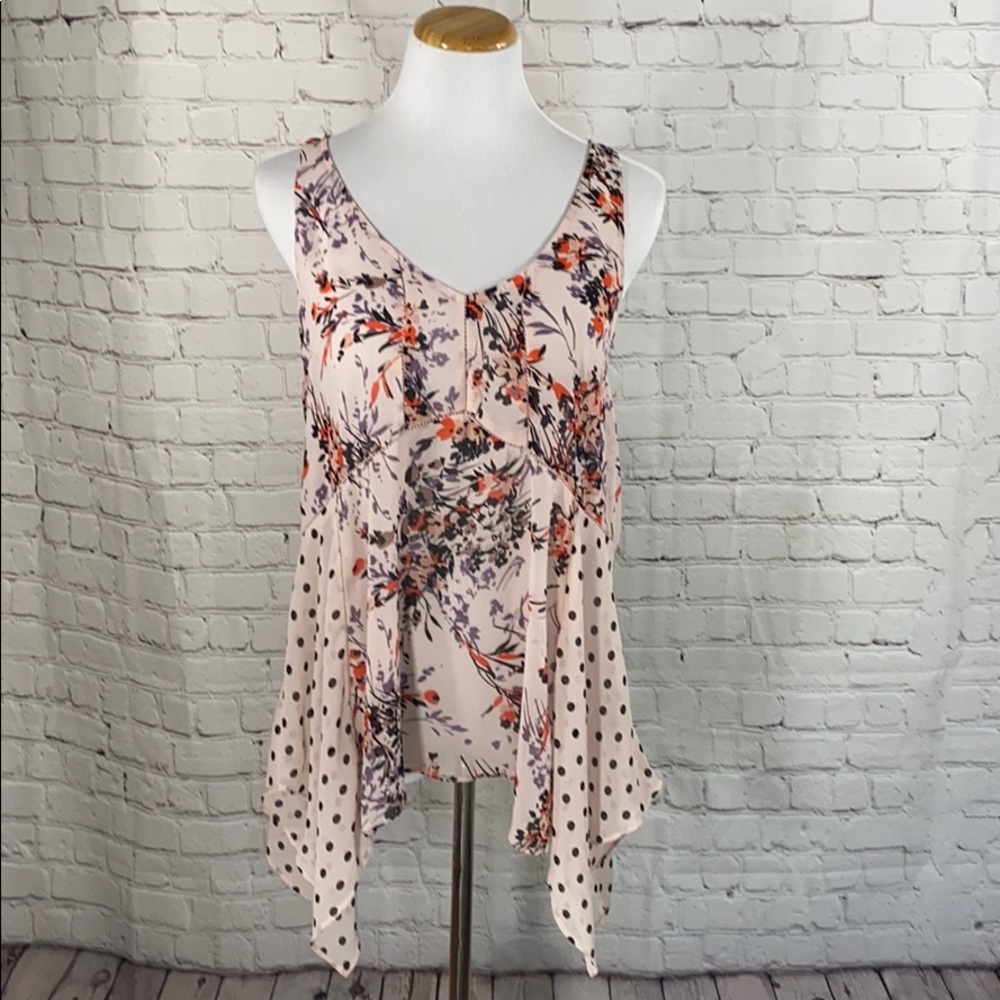 Vanessa Virginia floral tank